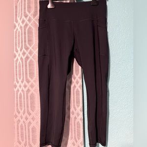 all in motion. Ankle Leggings